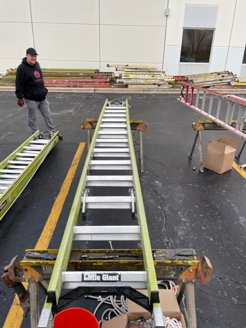 little giant hyperlite ladder maintenance